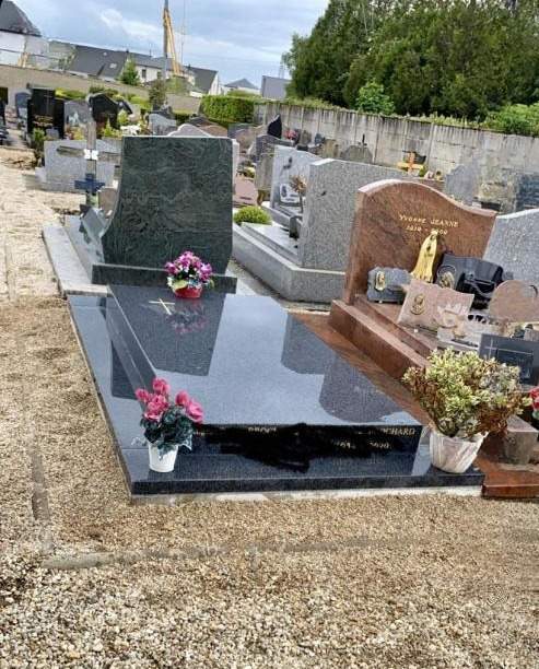Monument tombal sur mesure Caen